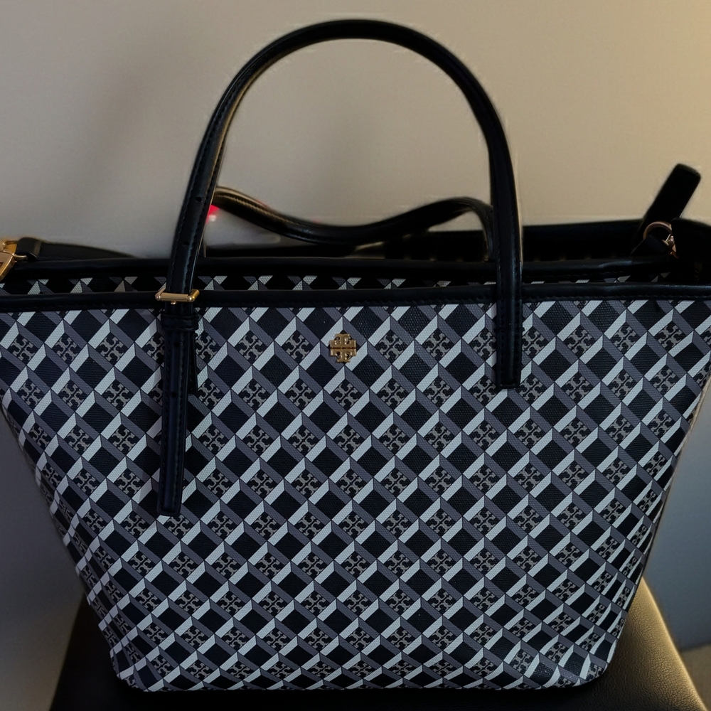 Tory Burch Black and White Patterned Handbag with De